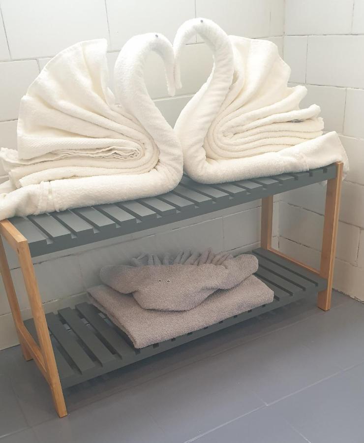 Apartman Lusi Buzdohanj Buitenkant foto