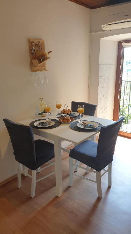 Apartman Lusi Buzdohanj Buitenkant foto